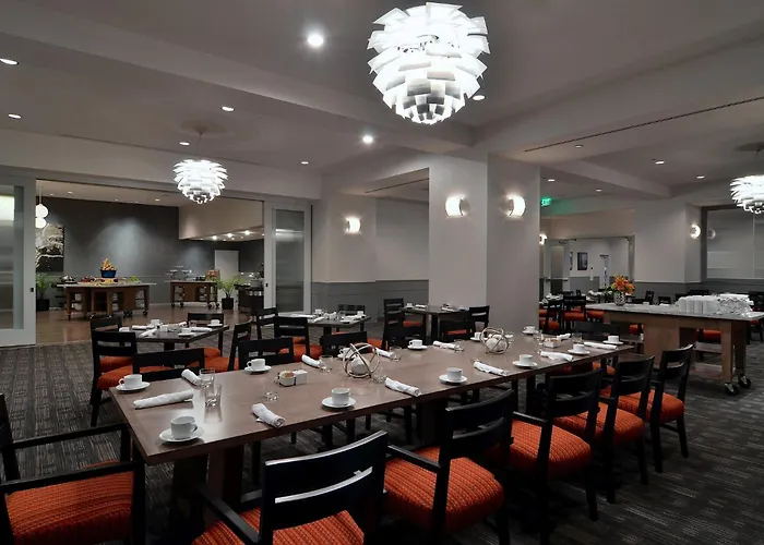 Loews Hollywood Hotel
